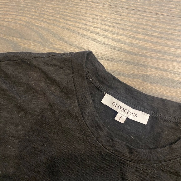 BLACK CROPPED TEE - Picture 1 of 3